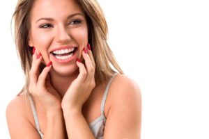 Dentists Create Beautiful Smiles Without the 'Fake Teeth' Look​